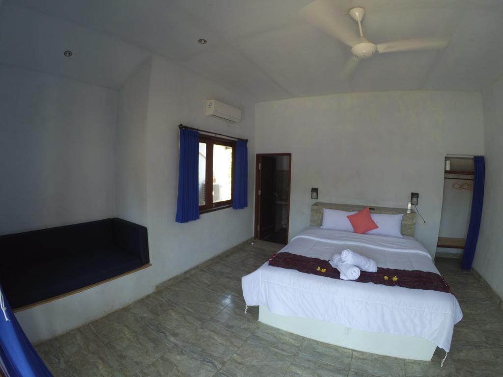 Naradas Mushroom Beach Nusa Lembongan  Room photo