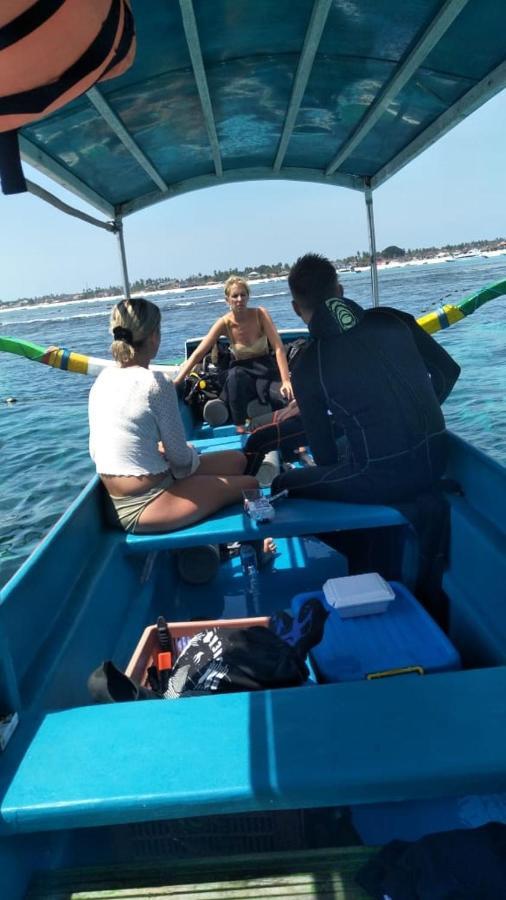 Naradas Mushroom Beach Nusa Lembongan  Exterior photo